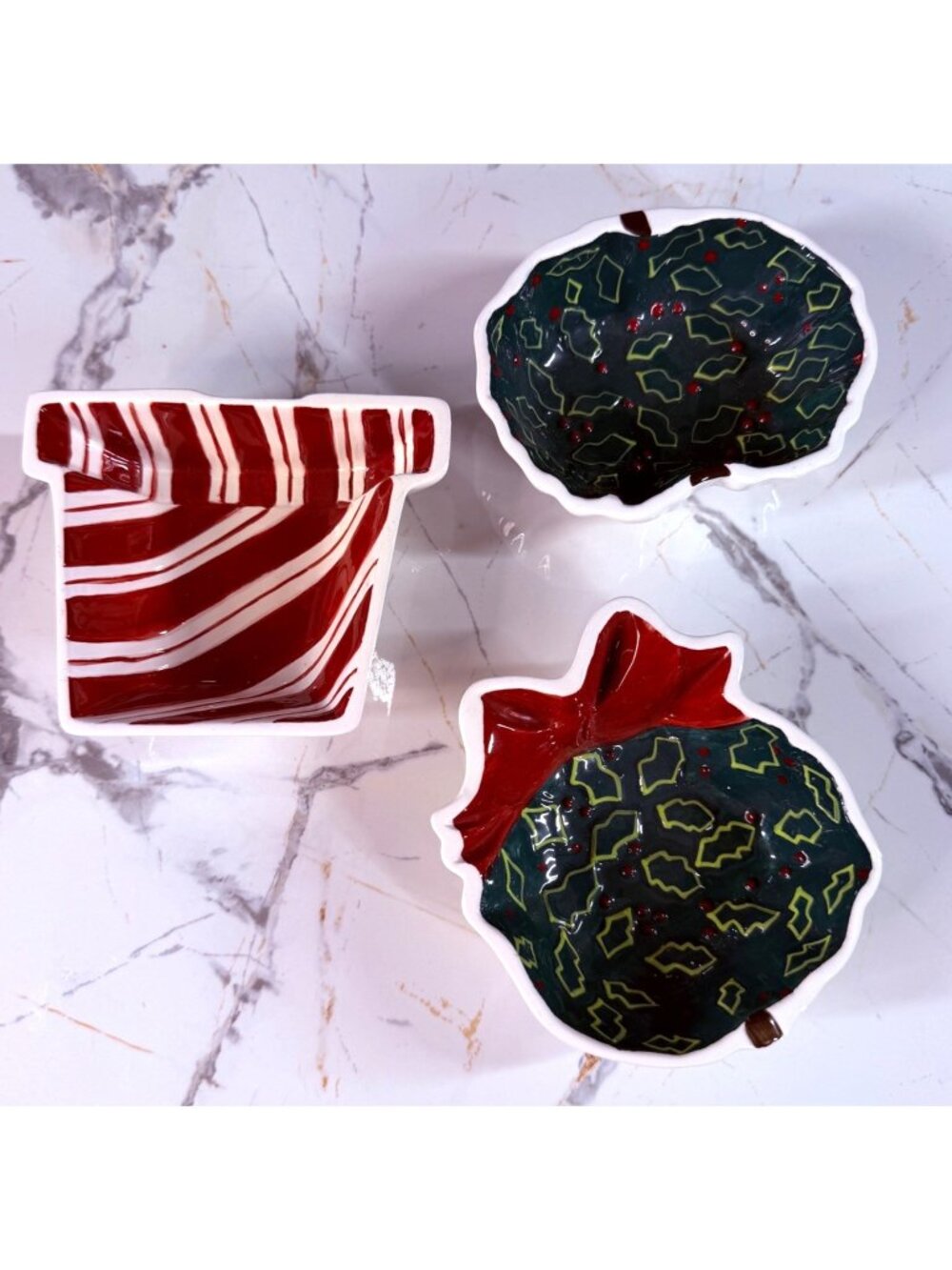 Vintage Boston Warehouse Trading Co Christmas Ceramic Mini Bowls - Set of 3 Figu
